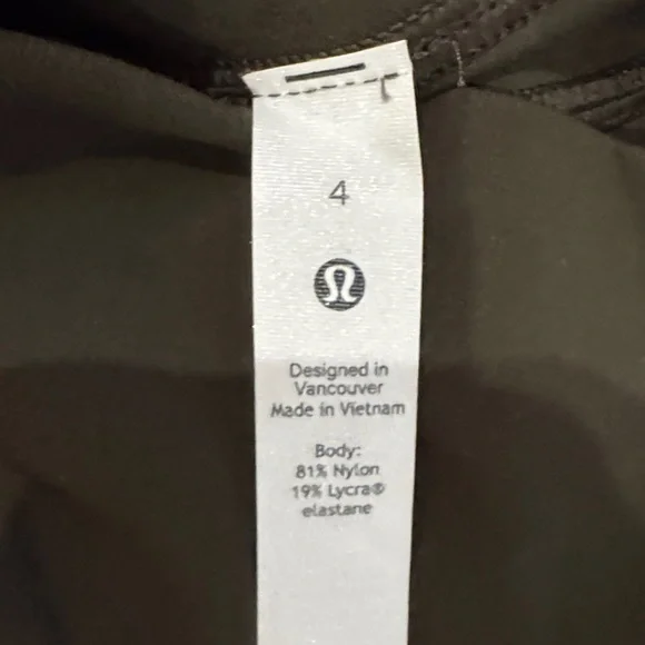 Lululemon Athletica Dark Green Leggings size 4 - Picture 3 of 3